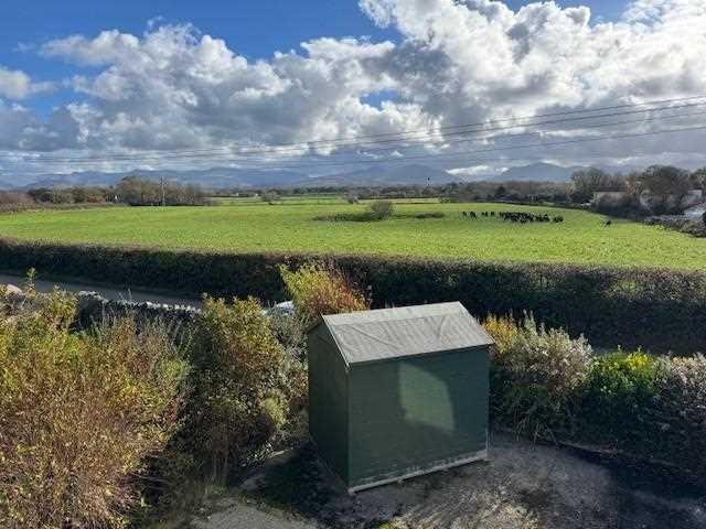 Dwyran, Llanfairpwll